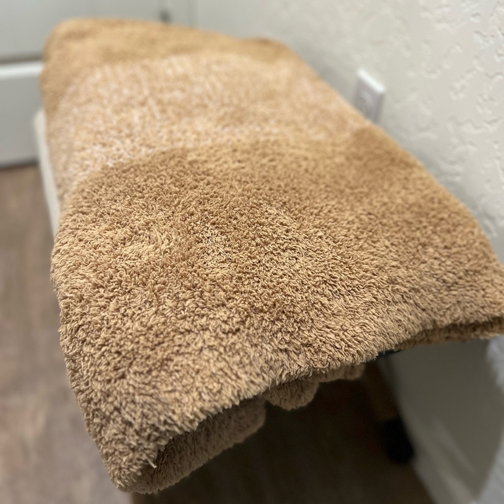 Barefoot Dreams CozyChic Tan Throw Blanket